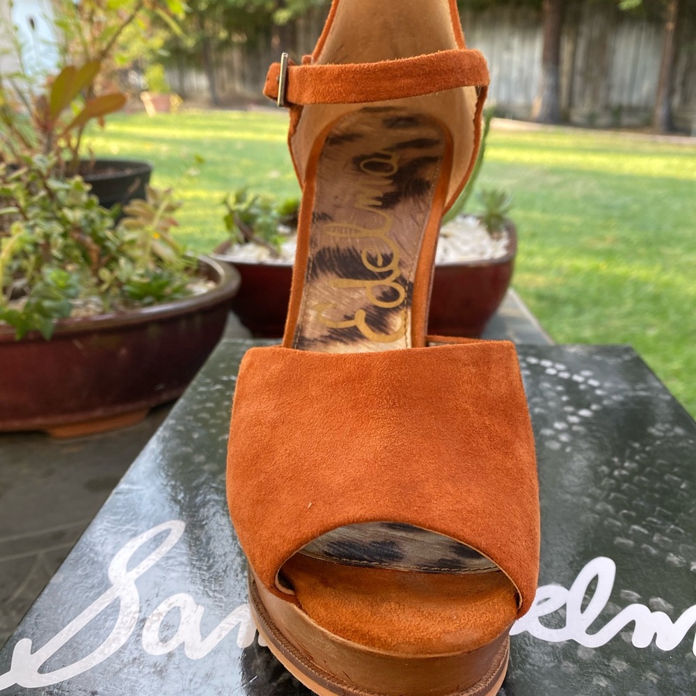 Sam Edelman -size 10 - Picture 2 of 3